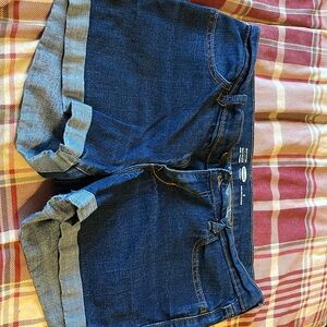 Old navy women’s Jean shorts